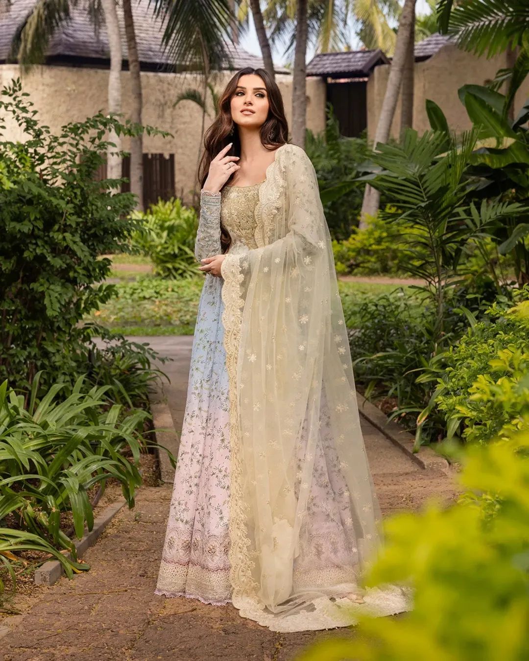 FAIZA SAQLAIN - Freesia 2 Piece