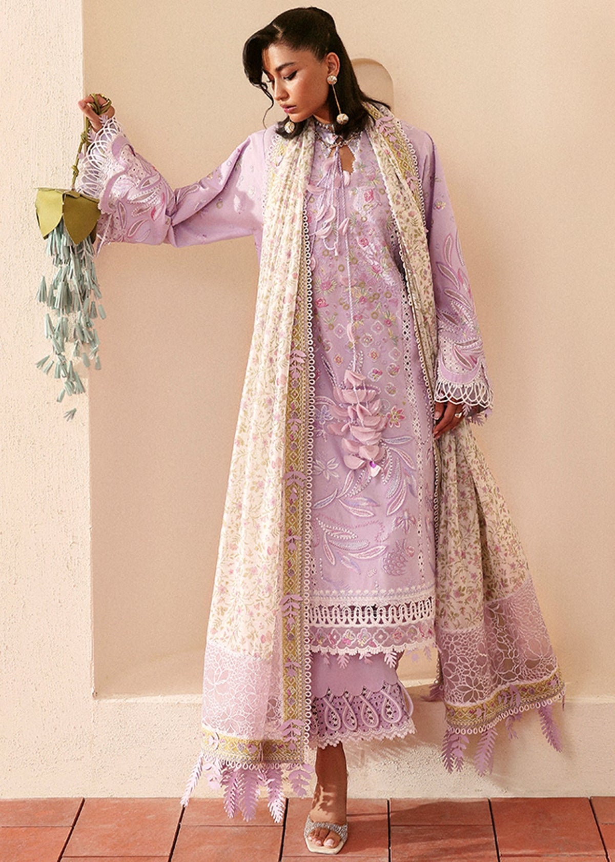 Suffuse 3 Piece